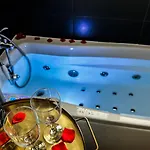 Appartamento Golden Blue Jacuzzi